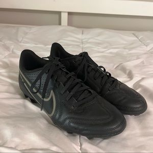 Nike Tempo black Soccer cleats